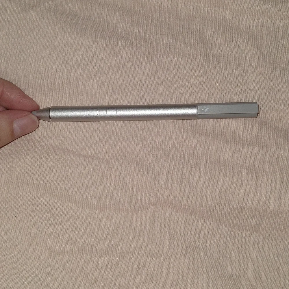 Stylus - Picture 2 of 2
